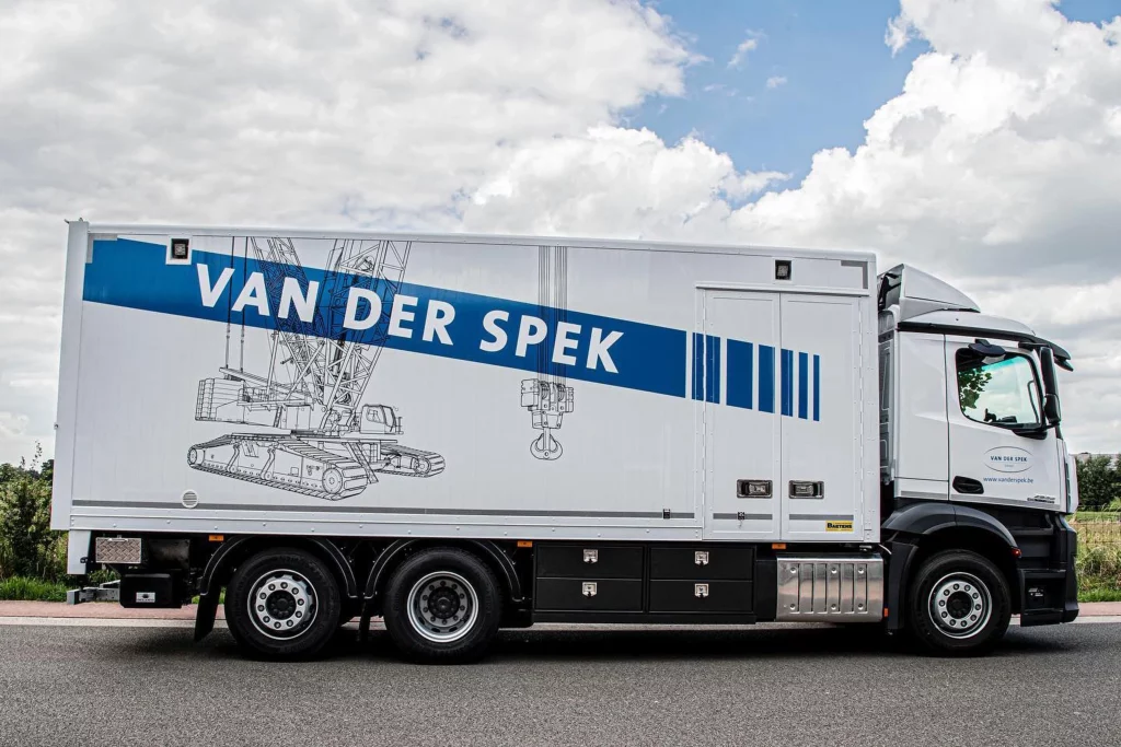 Van der spek - belettering vrachtwagen