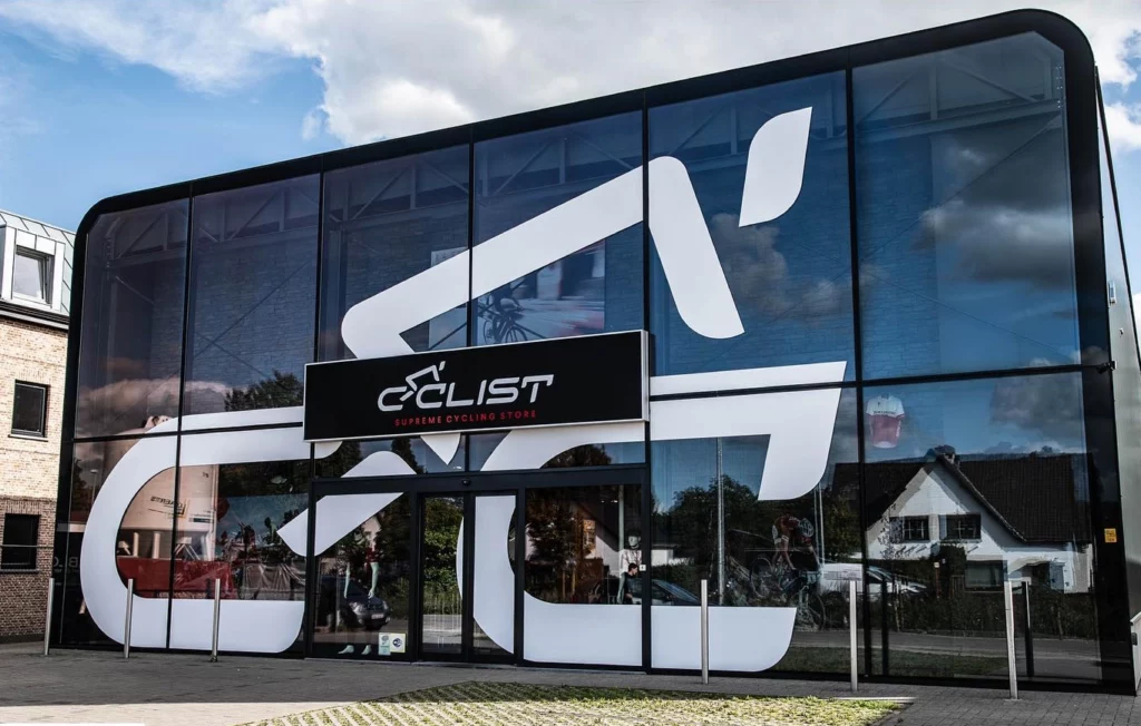 Voorgevel cyclist - Castaar Print