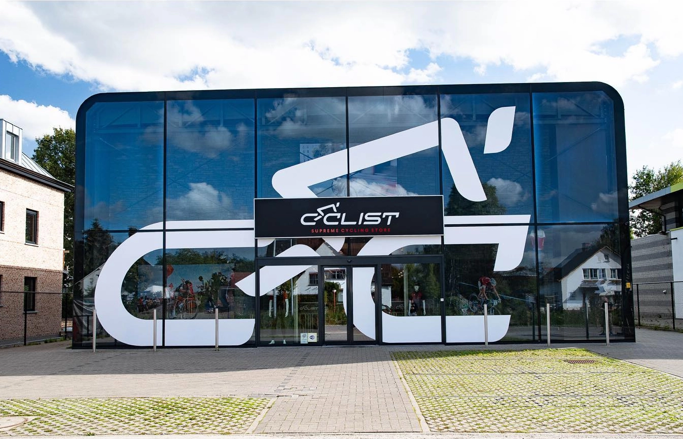 cyclist aankleding voorgevel - castaar print