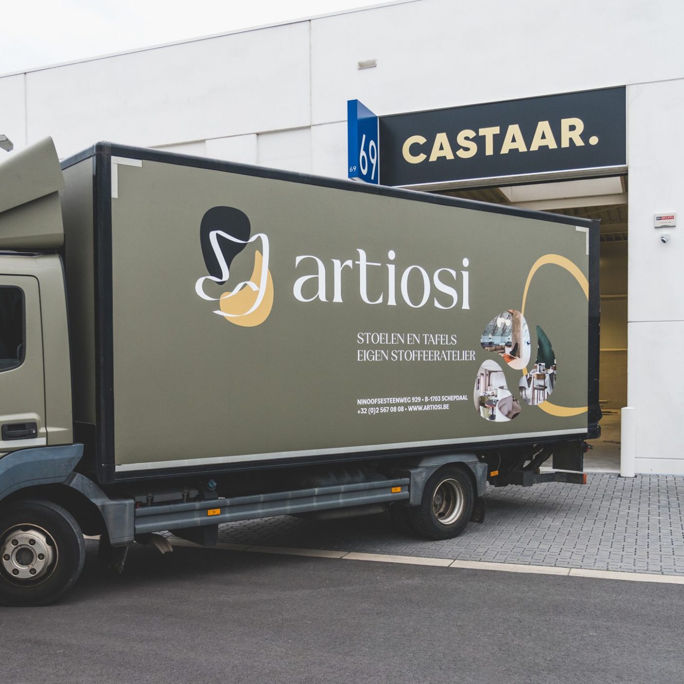 Artiosi belettering camion afgewerkt