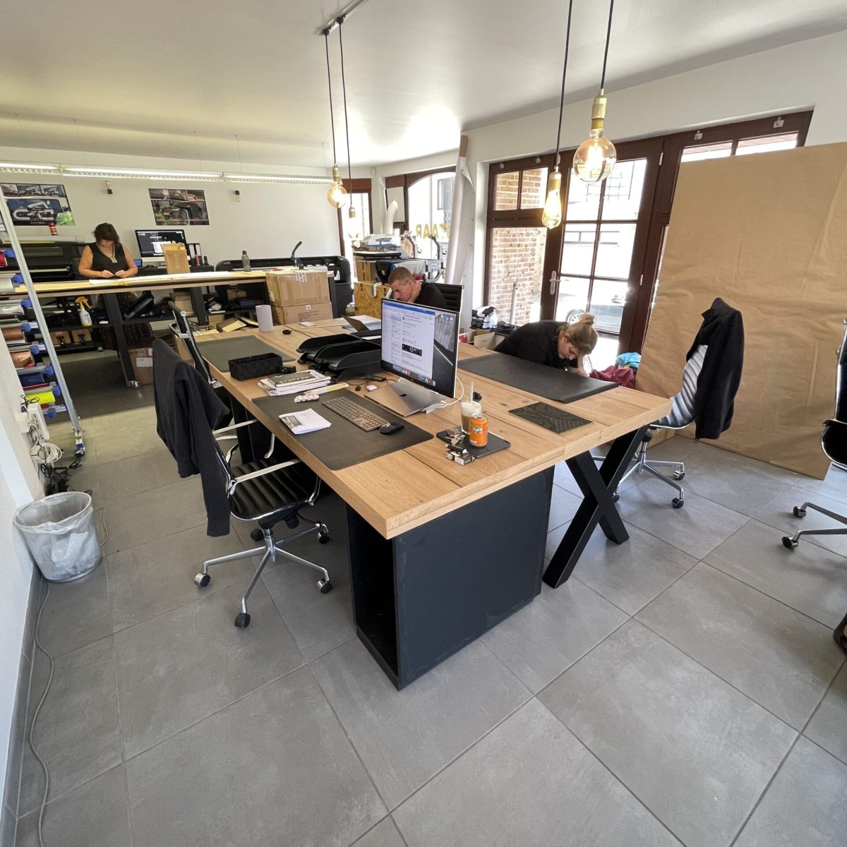 Castaar office 2019