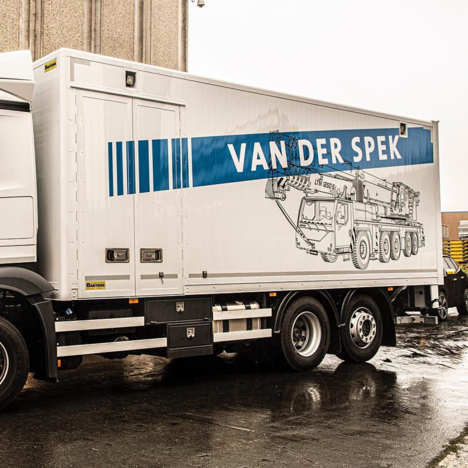Van Der Spek vrachtwagen bestickering door Castaar agency